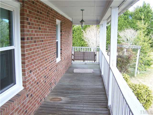 661 Pierce Road Garner, NC 27529 - Photo 9 of 16 Gallery Image 9