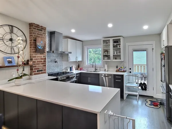 $9,500 | 54 Telegraph Street, Boston, MA 02127
