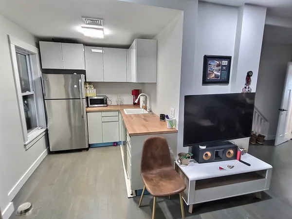 $9,500 | 54 Telegraph Street, Boston, MA 02127