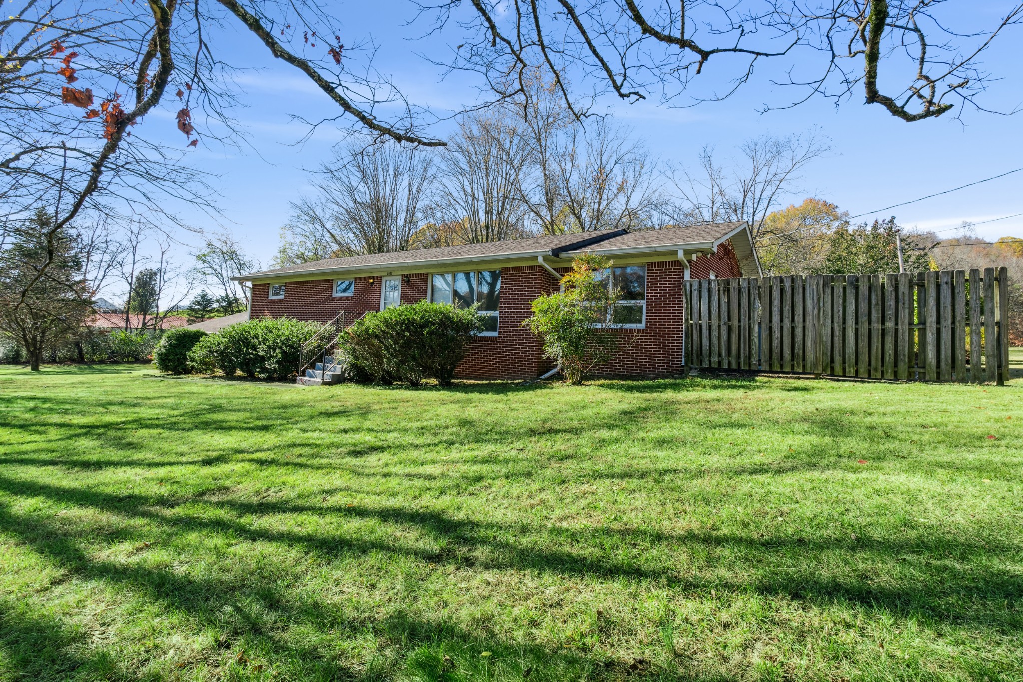 2621 Knob Creek Road Columbia, TN 38401 - Photo 2 of 9 a front view of a house with garden