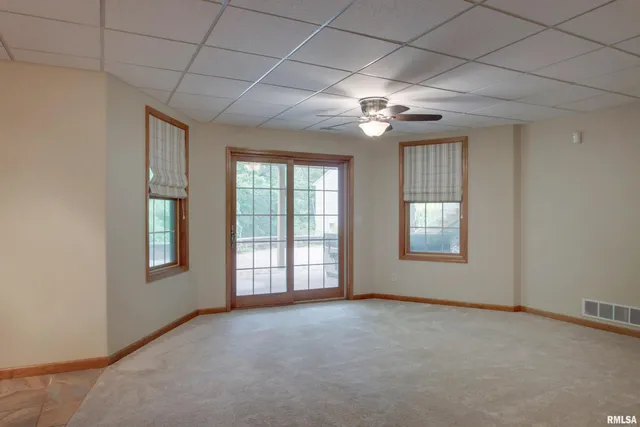 $522,500 | 900 Lucinda Lane, Quincy, IL 62305