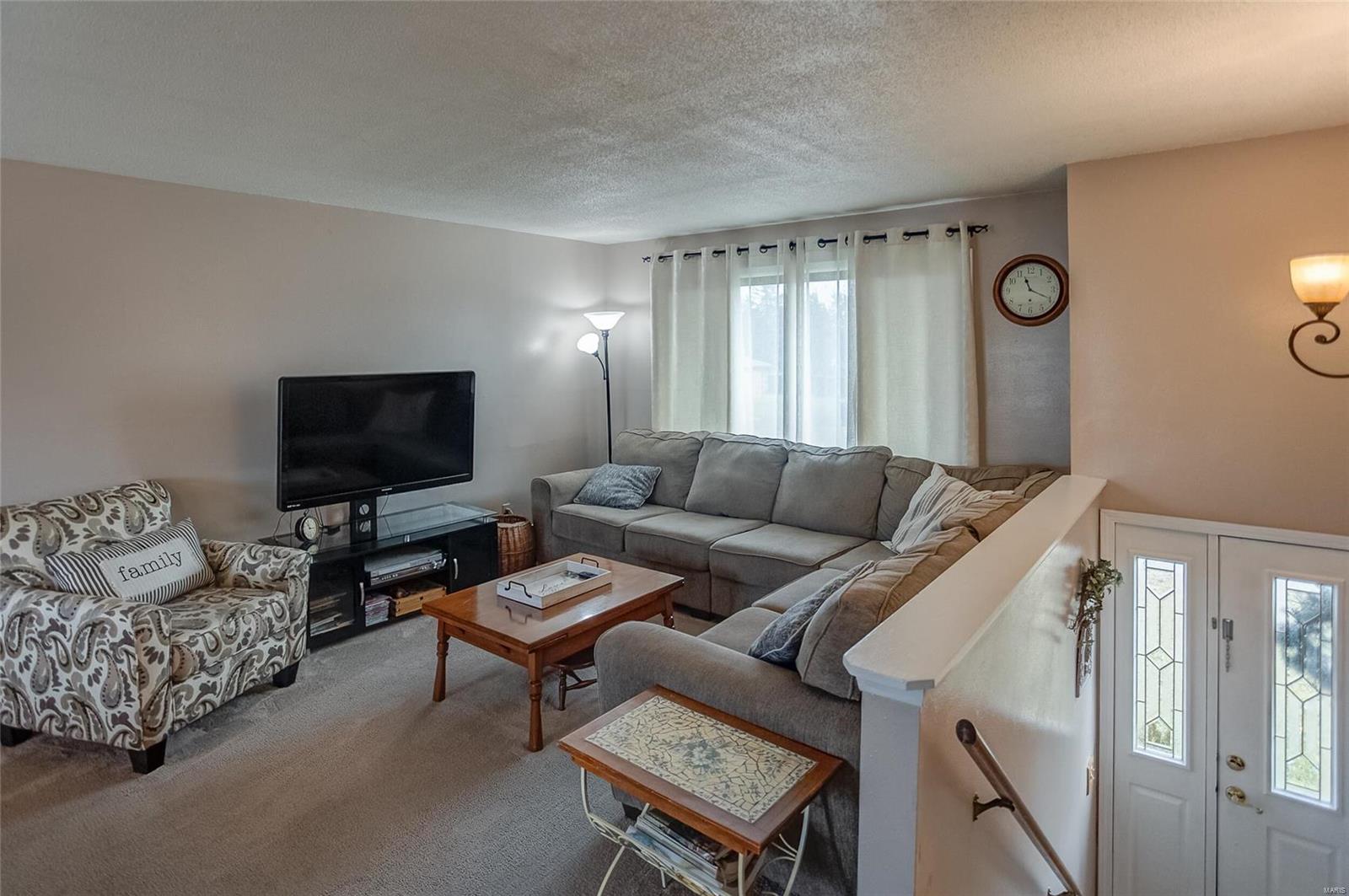 400 Riggin Road Troy, IL 62294 - Photo 11 of 53
