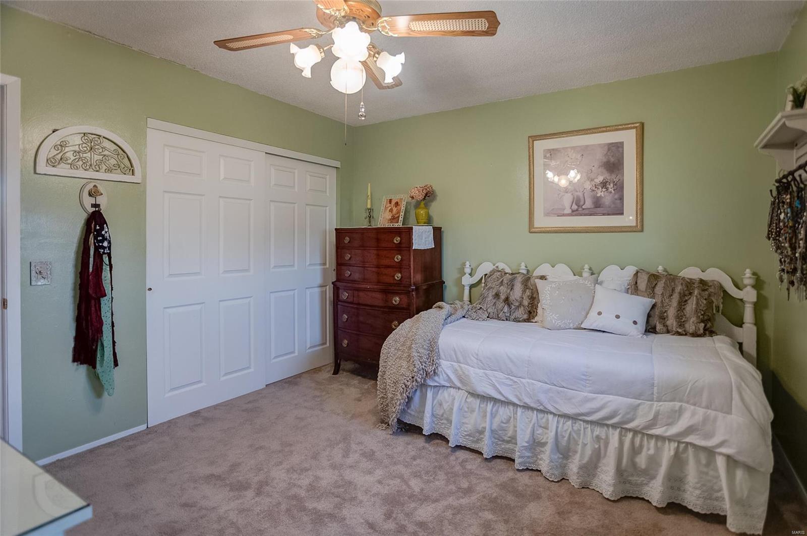 400 Riggin Road Troy, IL 62294 - Photo 24 of 53