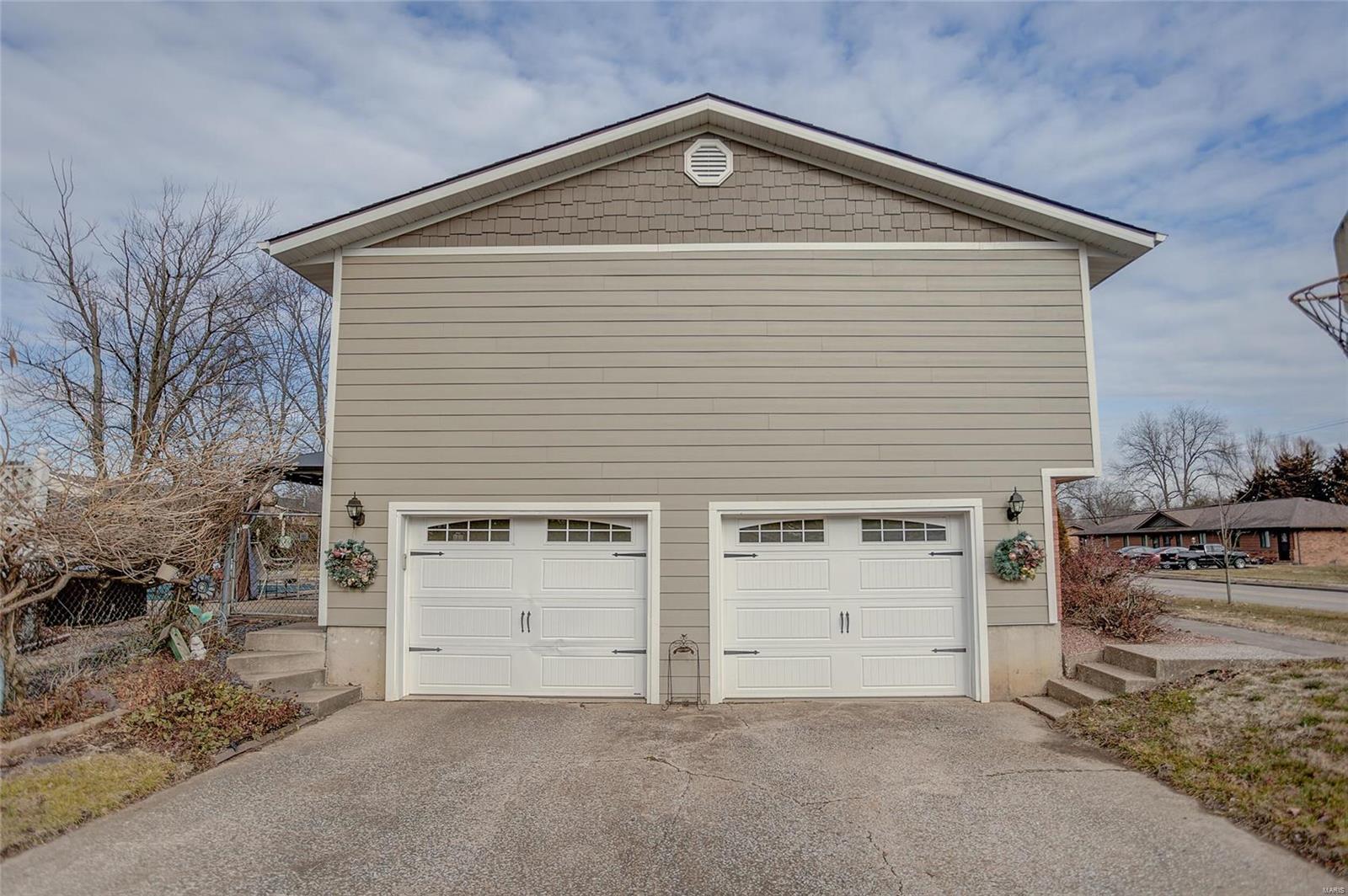 400 Riggin Road Troy, IL 62294 - Photo 4 of 53
