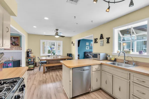 $485,000 | 417 Anchor Avenue, Beachwood, NJ 08722