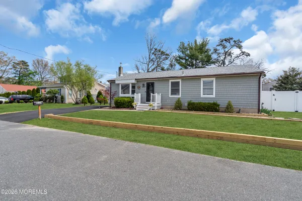 $485,000 | 417 Anchor Avenue, Beachwood, NJ 08722