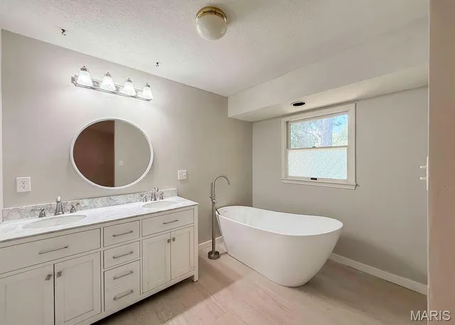 $310,000 | 1325 Melvin Drive, Festus, MO 63028