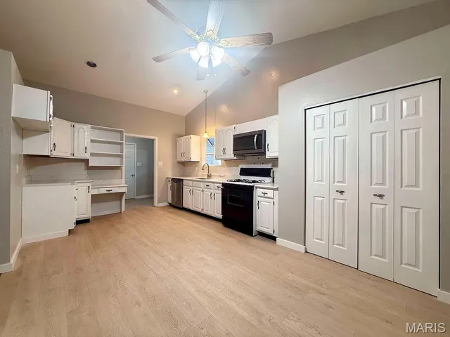 $310,000 | 1325 Melvin Drive, Festus, MO 63028