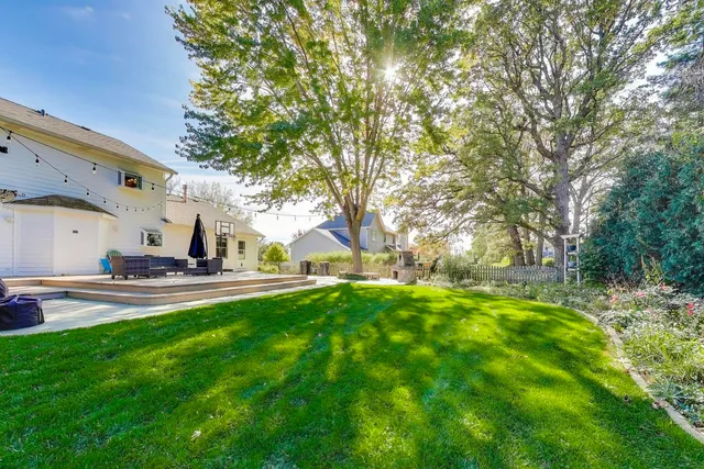 $519,000 | 402 Hankes Road, Sugar Grove, IL 60554