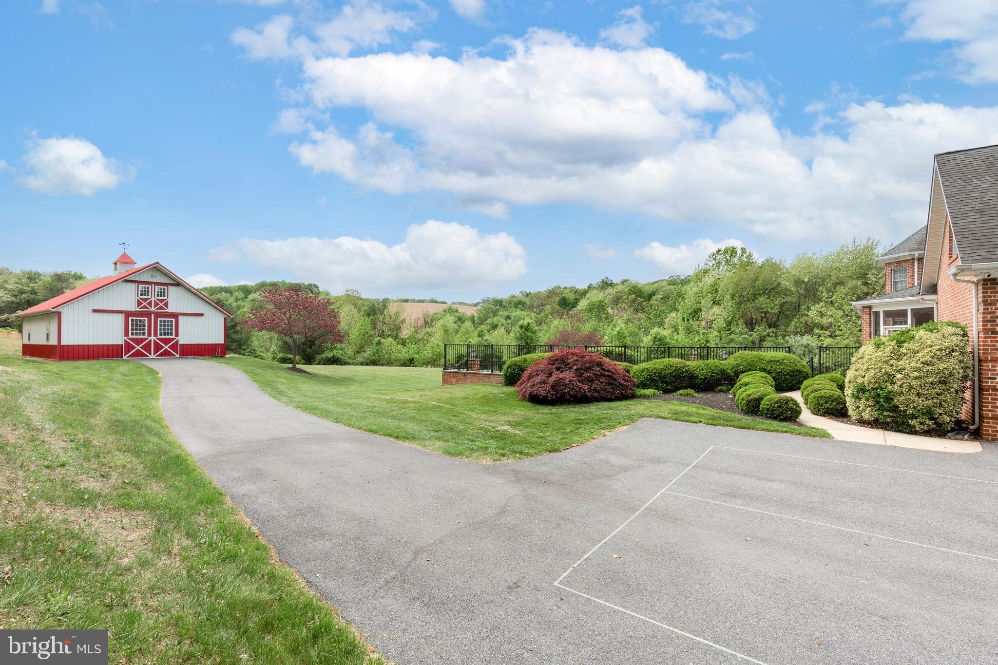 2995 Sams Creek Road New Windsor, MD 21776 - Photo 28 of 126