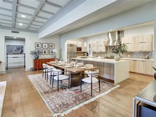 $3,100,000 | 112 South Orange Grove Boulevard, Unit 109, Pasadena, CA 91105