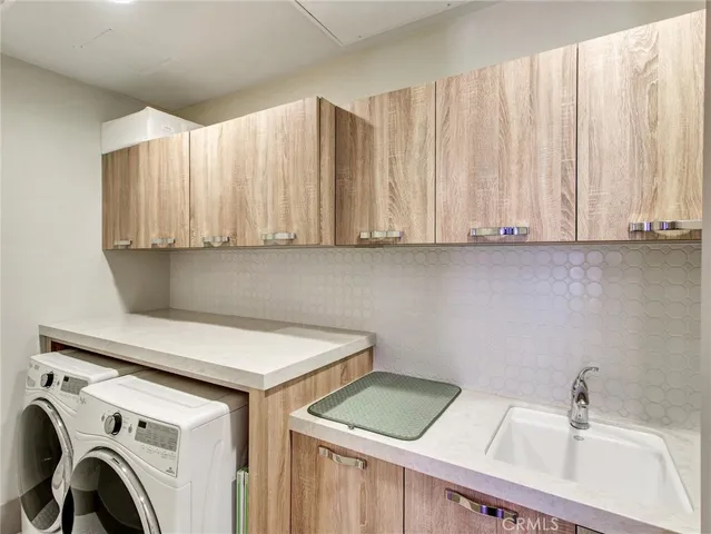 $3,100,000 | 112 South Orange Grove Boulevard, Unit 109, Pasadena, CA 91105