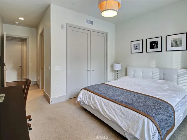 $3,100,000 | 112 South Orange Grove Boulevard, Unit 109, Pasadena, CA 91105