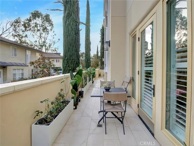 $3,100,000 | 112 South Orange Grove Boulevard, Unit 109, Pasadena, CA 91105