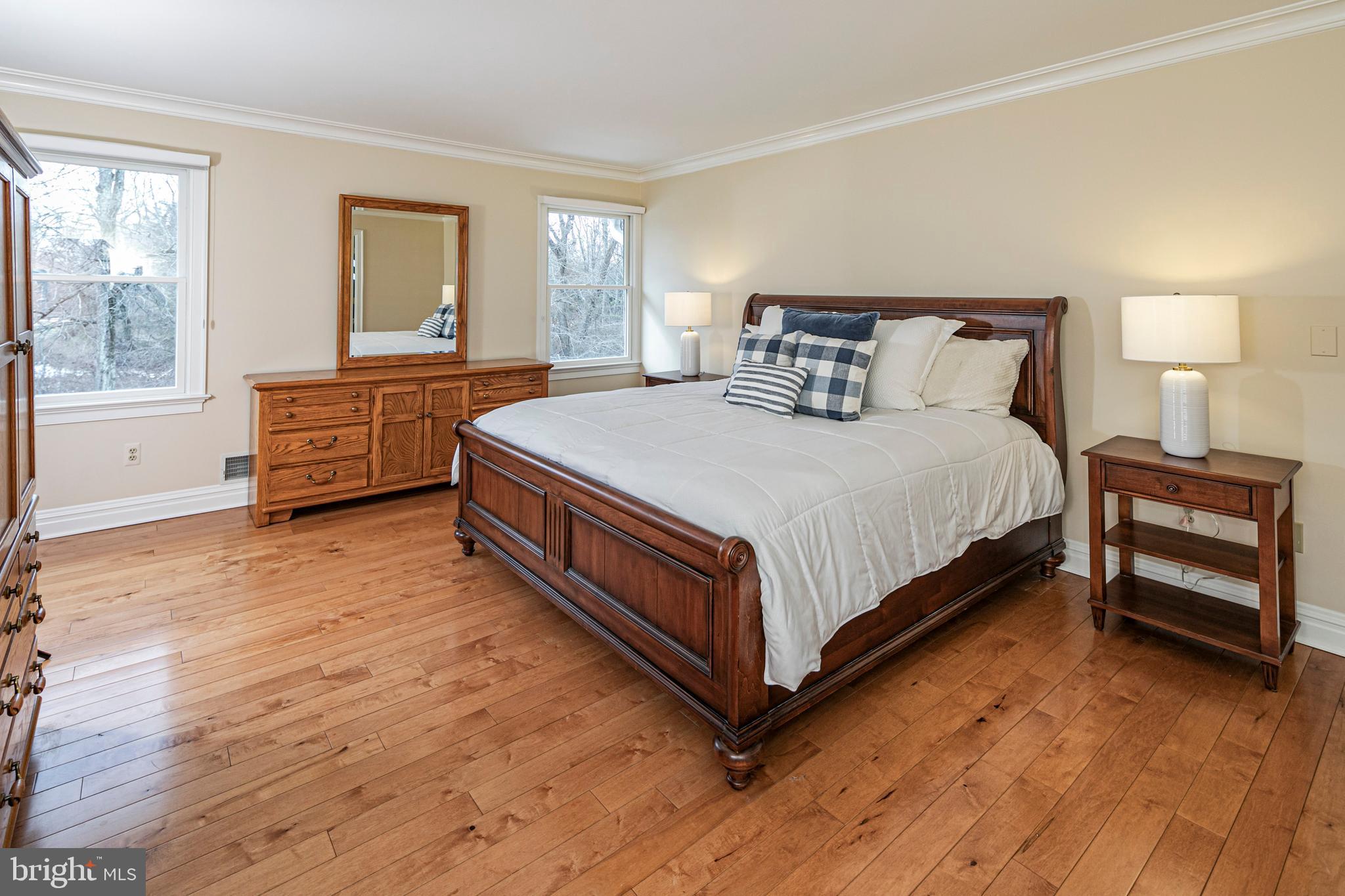 6 Nelson Ridge Road Princeton, NJ 08540 - Photo 25 of 41 a bed room with a bed and a window