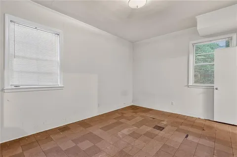 $575,000 | 6885 Heathfield Drive Northwest, Atlanta, GA 30328