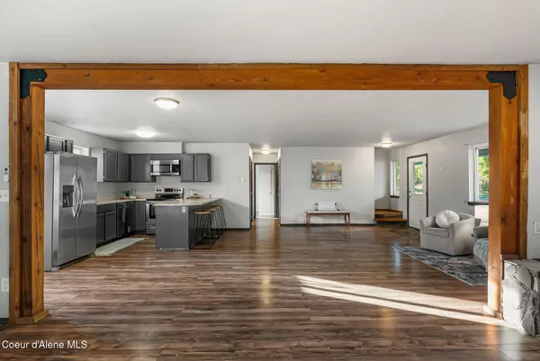 $650,000 | 526 Mountain View Road, Clark Fork, ID 83811