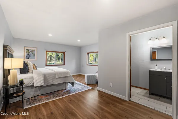 $650,000 | 526 Mountain View Road, Clark Fork, ID 83811