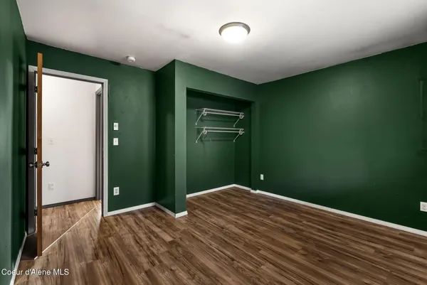 $650,000 | 526 Mountain View Road, Clark Fork, ID 83811