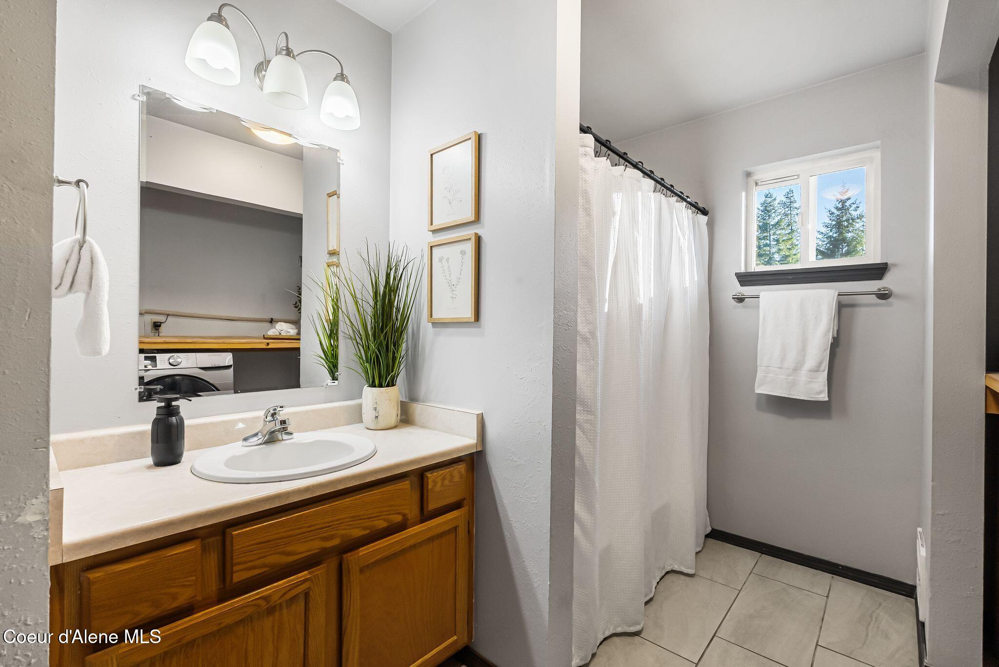 526 Mountain View Road Clark Fork, ID 83811 - Photo 17 of 44 17_DSC03325