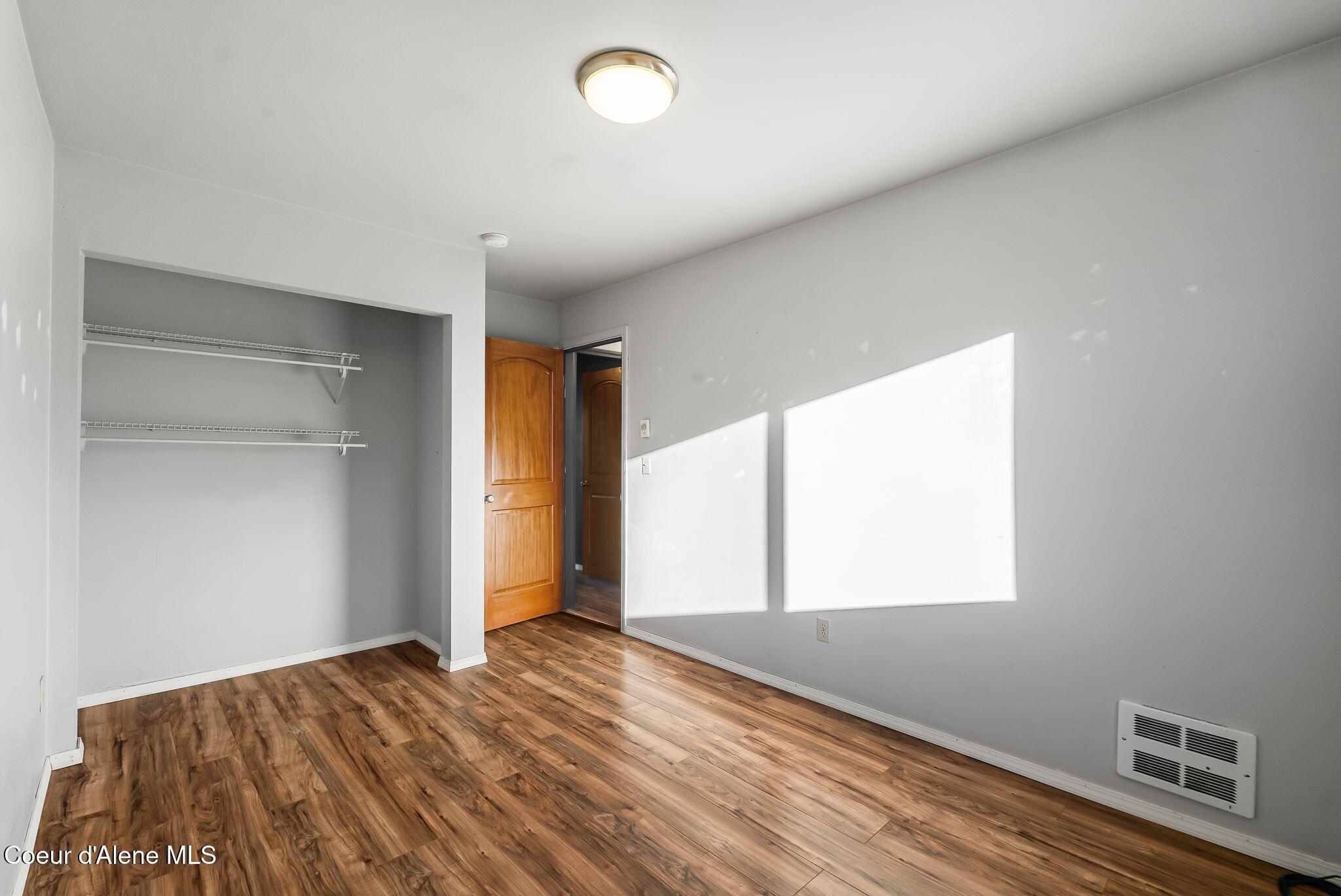 526 Mountain View Road Clark Fork, ID 83811 - Photo 20 of 44 20_DSC03360