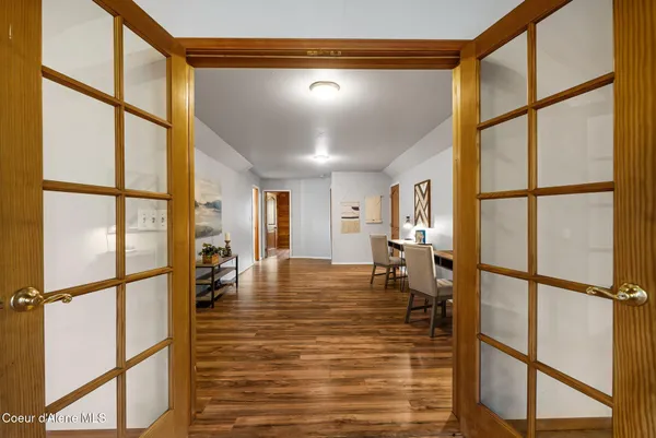 $650,000 | 526 Mountain View Road, Clark Fork, ID 83811