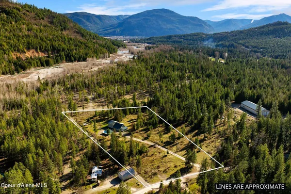 $650,000 | 526 Mountain View Road, Clark Fork, ID 83811