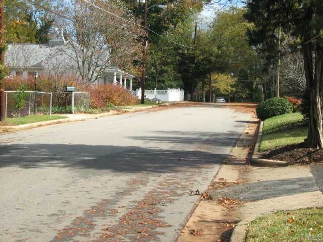 Lot 15 Davis, Unit 15 Raleigh, NC 27608 - Photo 4 of 5 a view of yard with tree in back