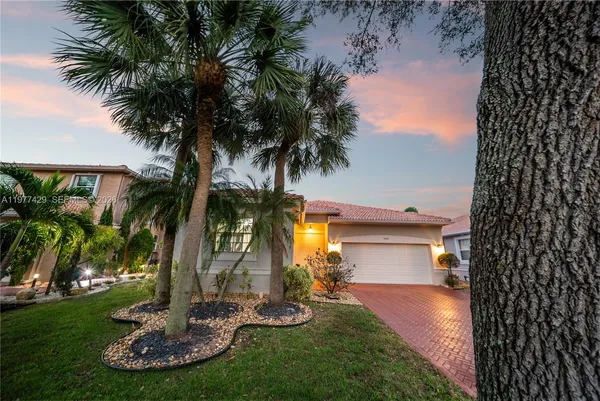 $4,000 | 7862 Northwest 62nd Terrace, Unit 7862, Parkland, FL 33067