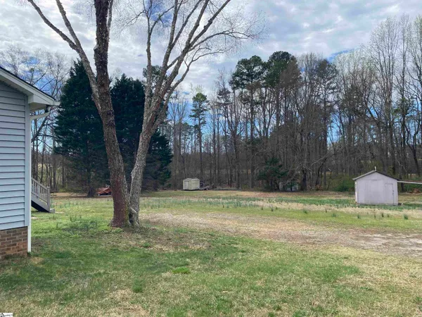 $2,600 | 426 Anderson Ridge Road, Greer, SC 29651