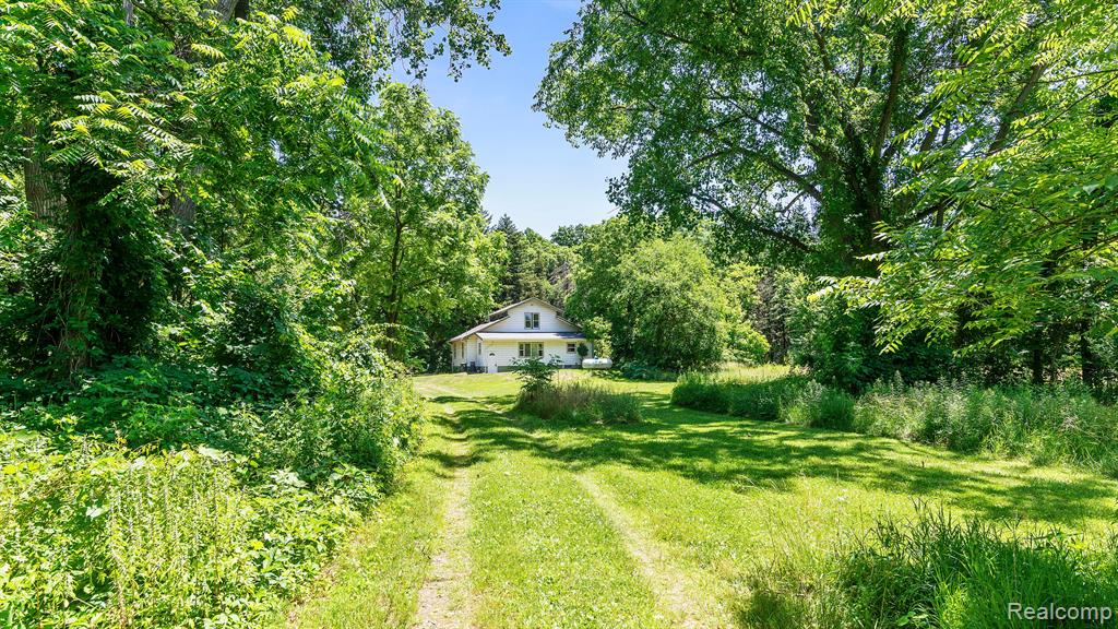 4316 South Lotz Road Canton, MI 48188 - Photo 4 of 50