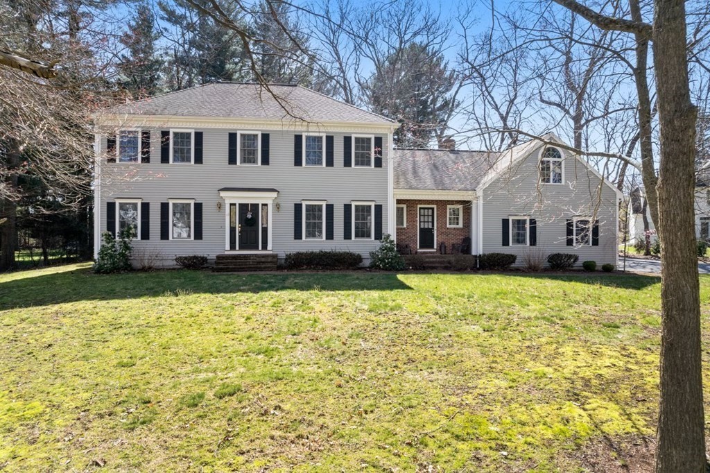 42 Oxbow Road Wayland, MA 01778 - Photo 2 of 41