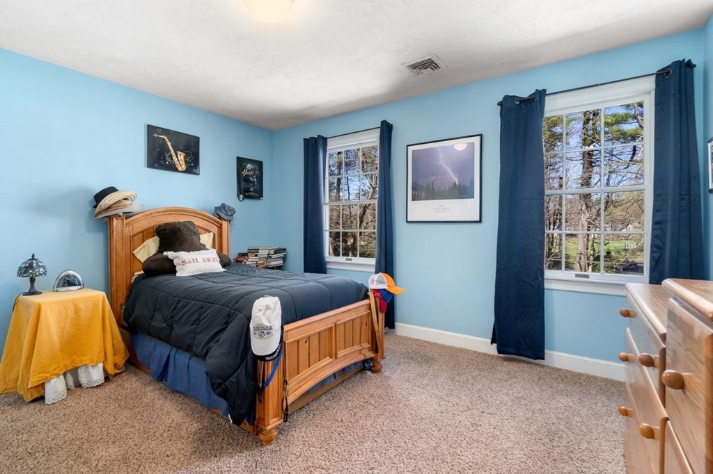 42 Oxbow Road Wayland, MA 01778 - Photo 28 of 41