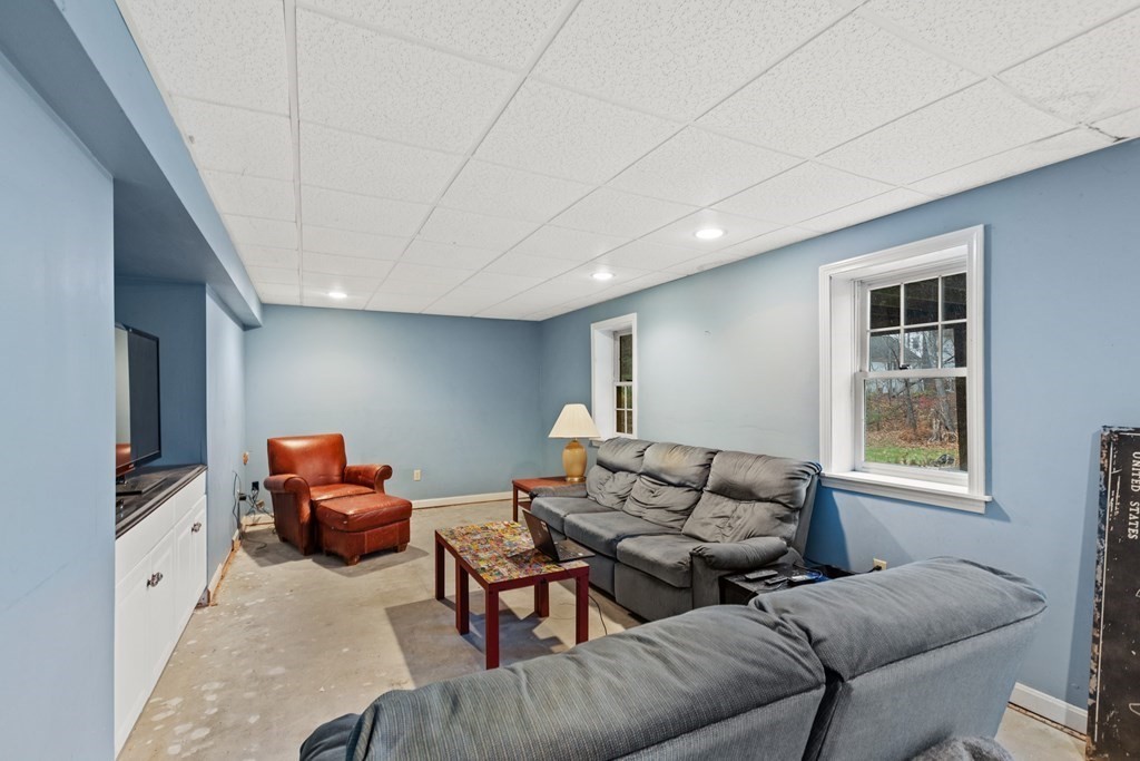 170 Hill Road Groton, MA 01450 - Photo 19 of 21