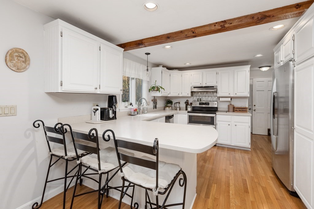170 Hill Road Groton, MA 01450 - Photo 6 of 21