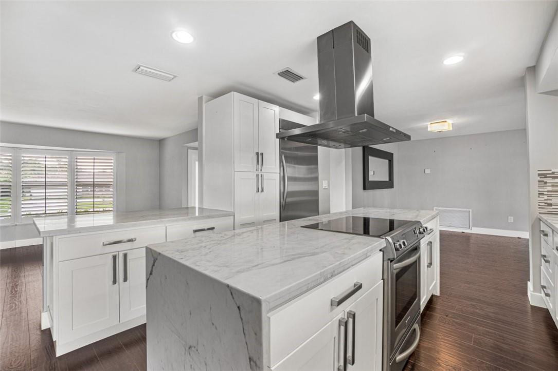 1167 Southwest 13th Drive Boca Raton, FL 33486 - Photo 12 of 36 Photo 12