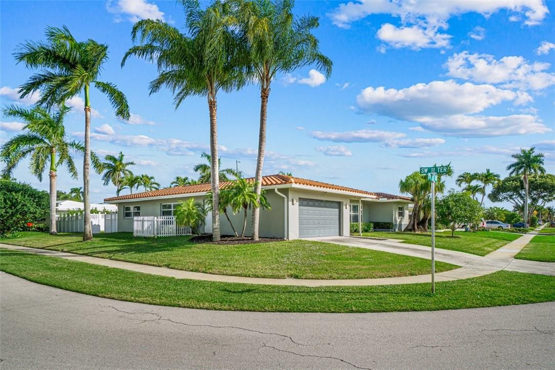 1167 Southwest 13th Drive Boca Raton, FL 33486 - Photo 2 of 36 Photo 2