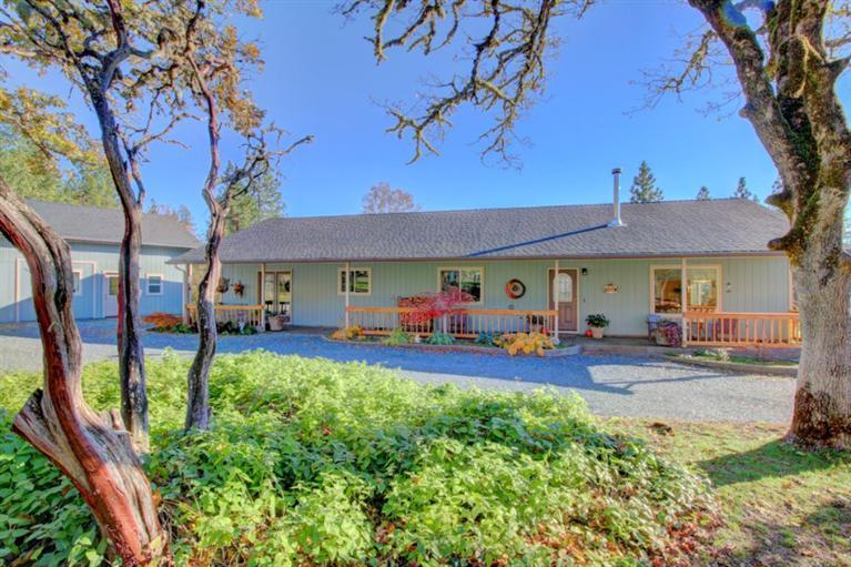 1388 Oxyoke Road Grants Pass, OR 97526 - Photo 1 of 25 Primary Photo