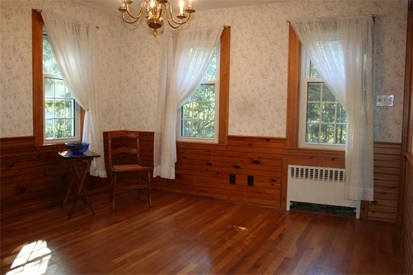 261 Concord Road Lincoln, MA 01773 - Photo 3 of 16