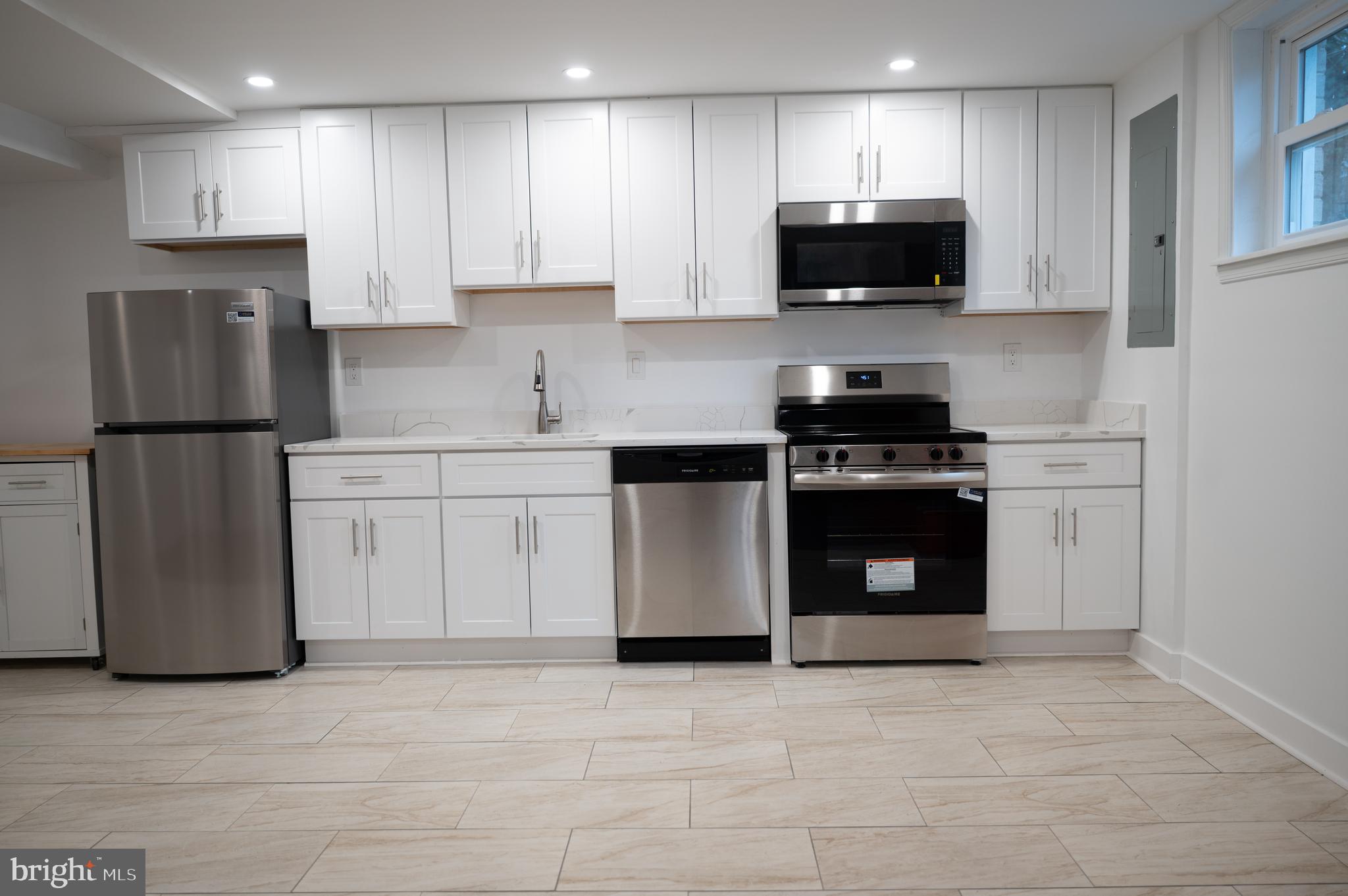 13021 13021-basement Tamarack Road Silver Spring, MD 20904 - Photo 2 of 14 Renovated kitchen