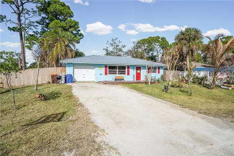 $240,000 | 1255 16th Avenue Southwest, Vero Beach, FL 32962