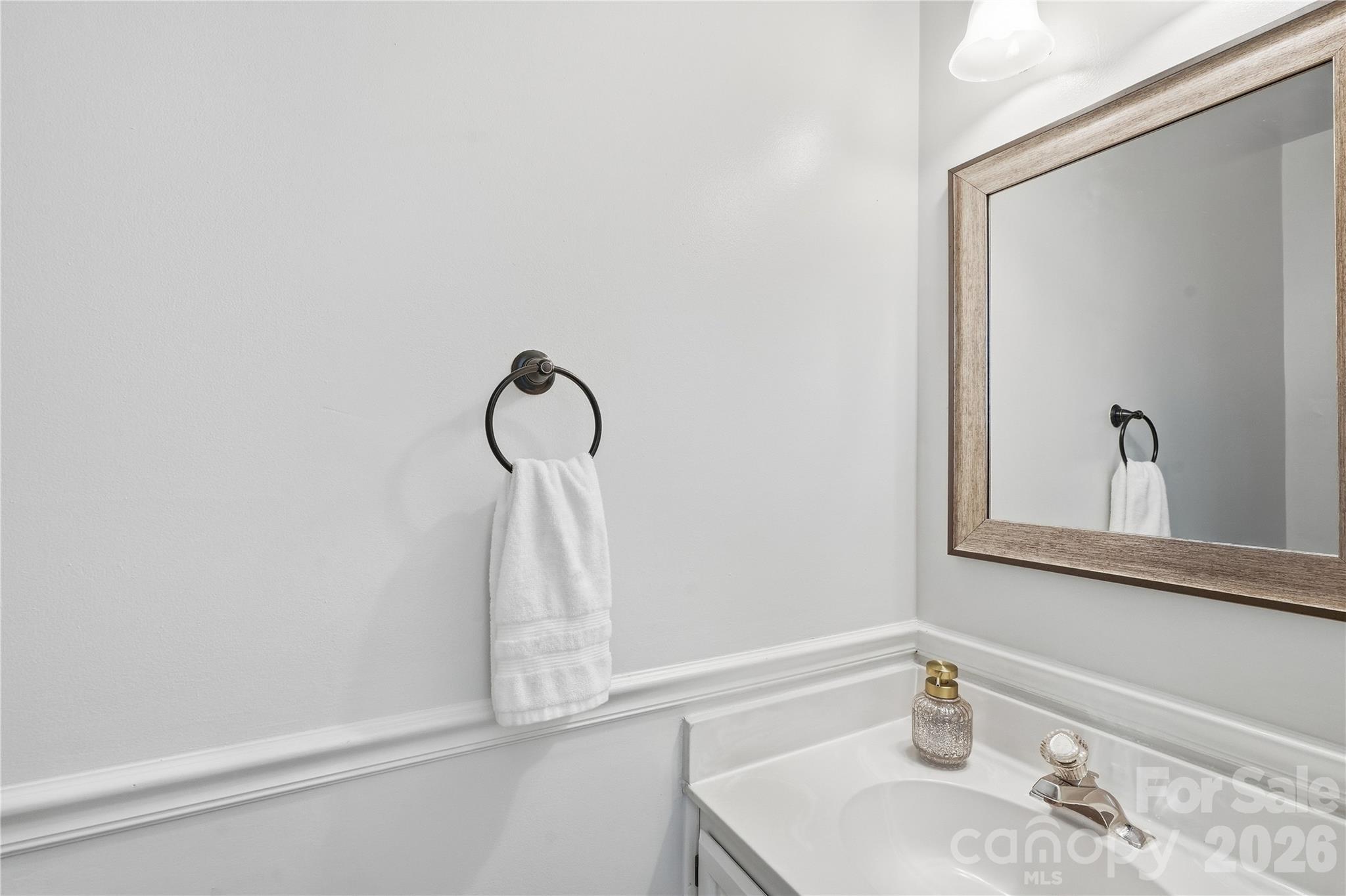 717 Fredricksburg Road Matthews, NC 28105 - Photo 16 of 42 Gallery Image 16