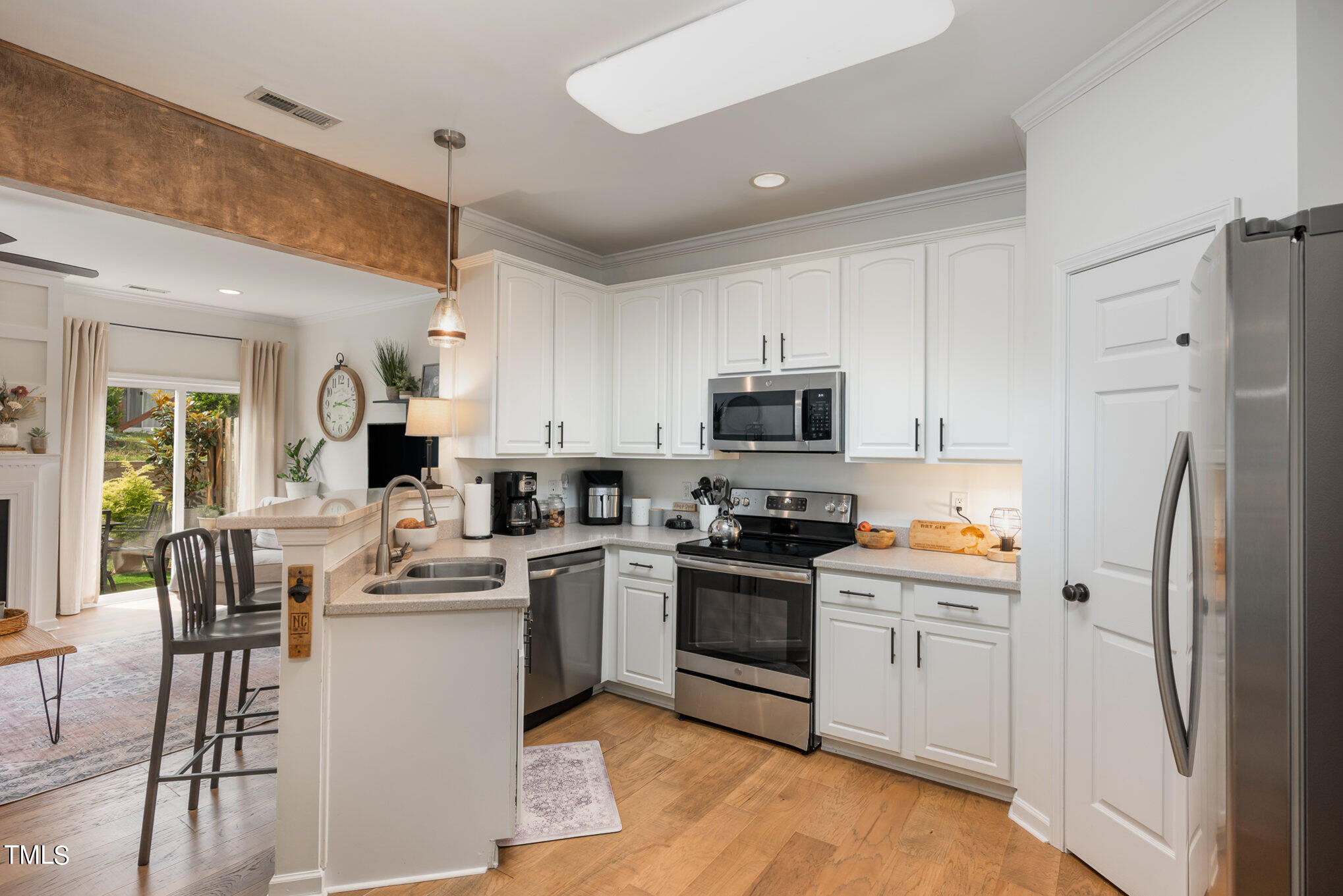 3069 Settle In Lane Raleigh, NC 27614 - Photo 6 of 20 Kitchen