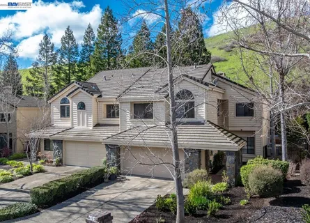$1,249,000 | 455 Eagle Valley Way, Danville, CA 94506