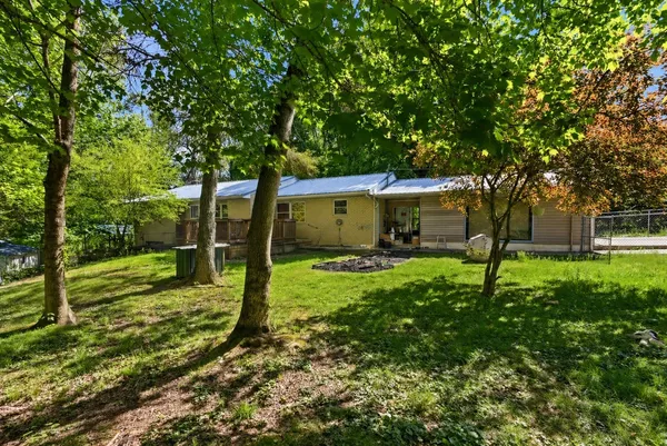 $235,000 | 135 Peach Tree Circle, Wartburg, TN 37887