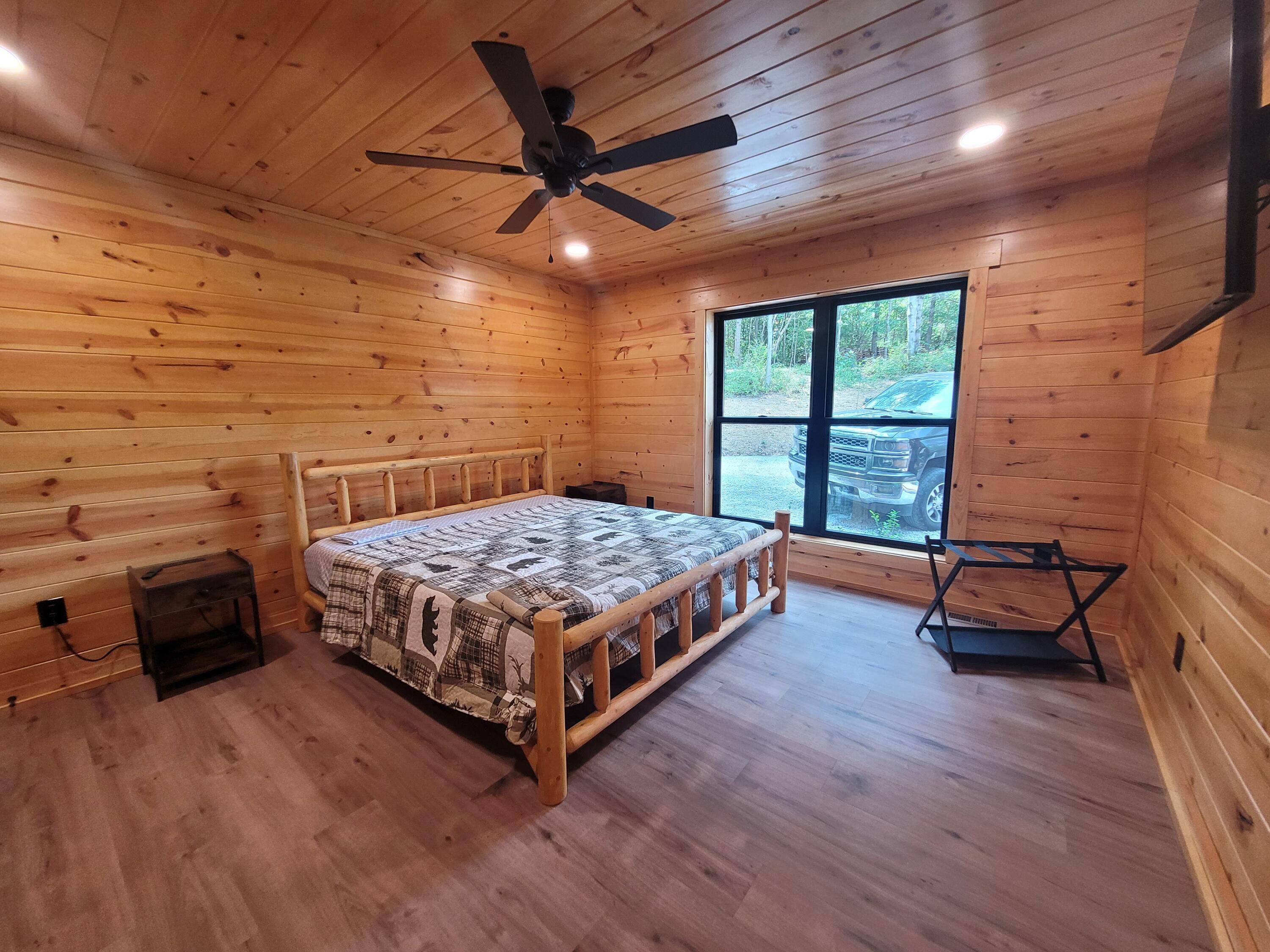 18364 Buckingham Road Logan, OH 43138 - Photo 17 of 41 Lodge 1 Master Bedroom