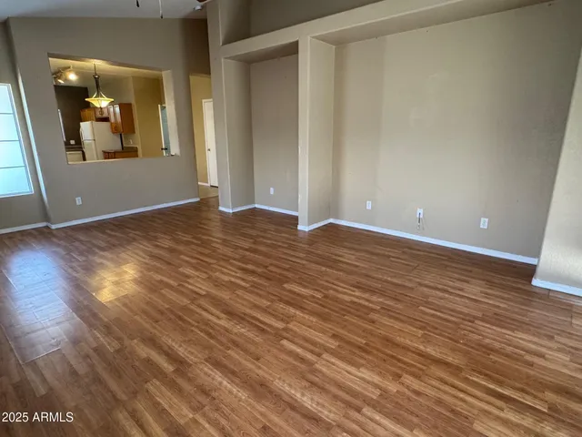 $1,795 | 10441 West Palm Lane, Avondale, AZ 85392