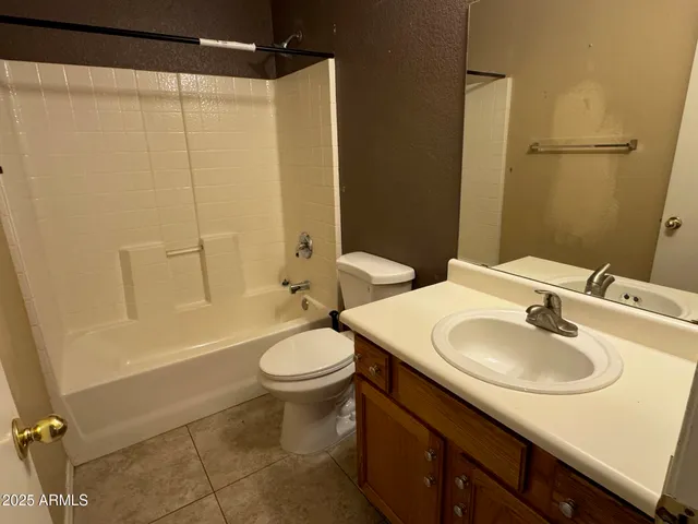 $1,795 | 10441 West Palm Lane, Avondale, AZ 85392