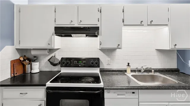 $795,000 | 534 East Waldburg Street, Savannah, GA 31401