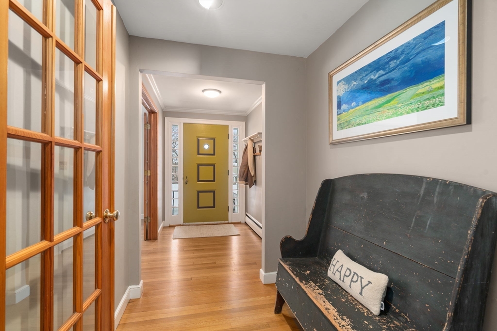 26 Jeffrey Road Wayland, MA 01778 - Photo 7 of 40 a living room with furniture and a window